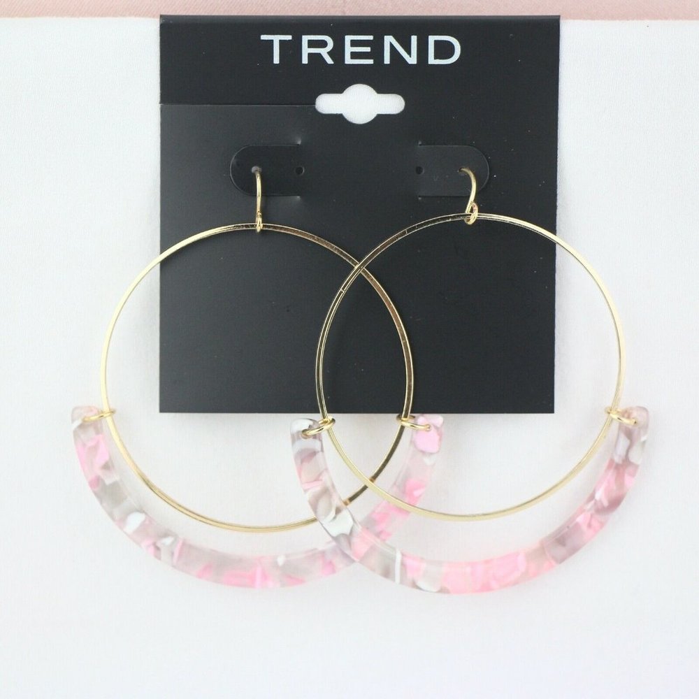 Trend Earrings 2 1/2" Acrylic Amber Pink Hook